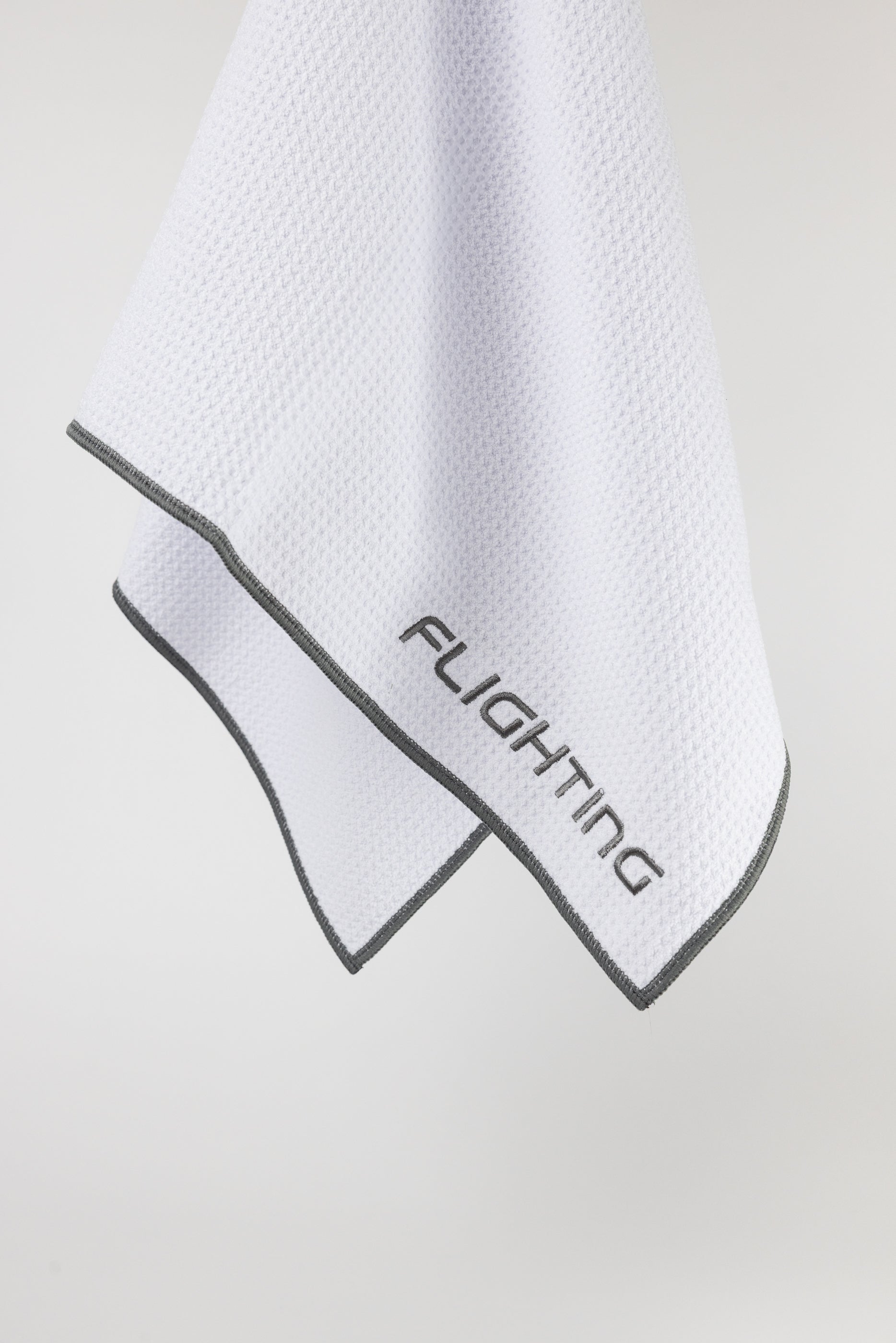 Flighting Golf Towel - Silver